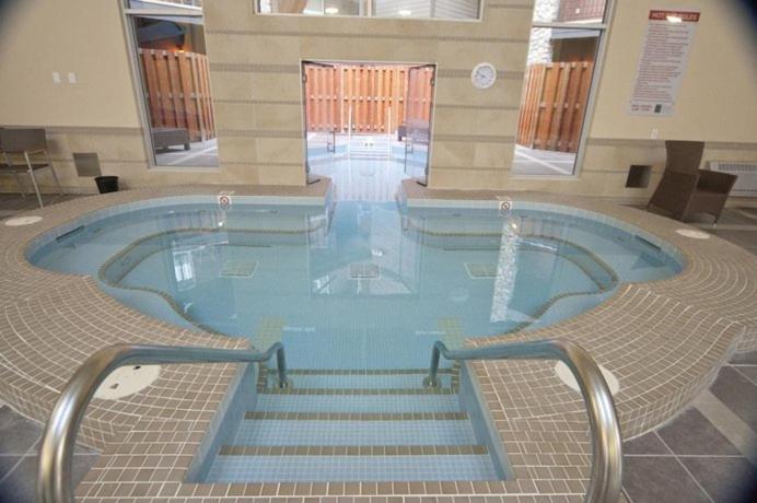 Apartment Parkland301 Sunlit 2,000 Ft² Penthouse With Mtn View Canmore