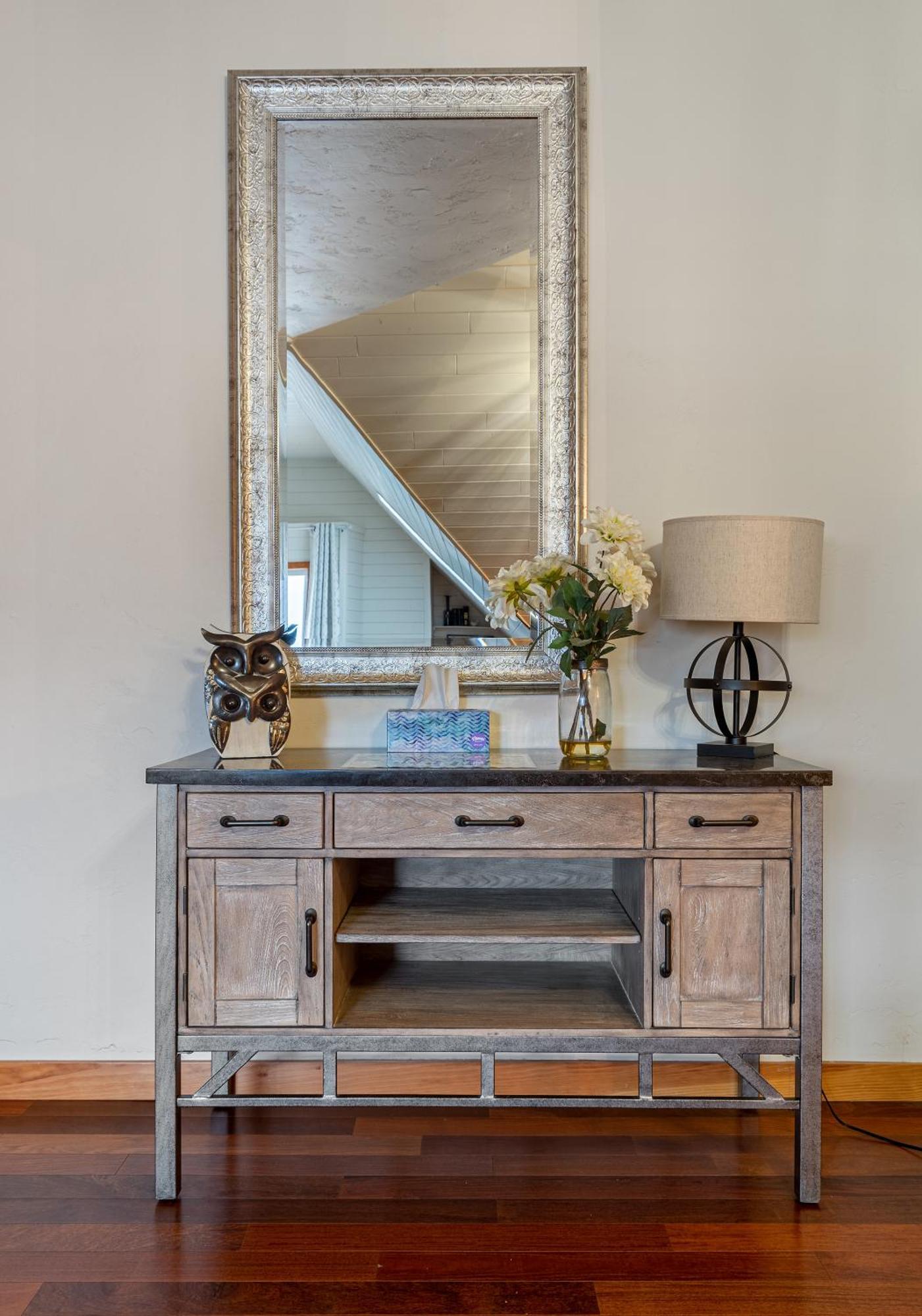 Parkland301 Sunlit 2,000 Ft² Penthouse With Mtn View